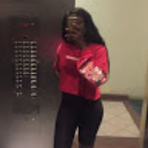 Meet your Posher, Tonia